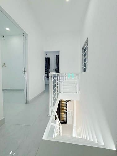 Hình ảnh Nhà mới 2 tầng siêu đẹp , gần đường Bình Long,quận Bình Tân,24m2,chỉ 2
