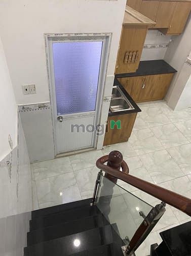 Hình ảnh Cao Thắng Q10- Căn góc 2 mặt tiền thoáng- 5*6