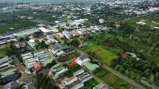 Hình ảnh Bán lô đất đẹp full Thổ cư hẻm Lê Đại Hành - Phạm Ngọc Thạch- Lộc Phát