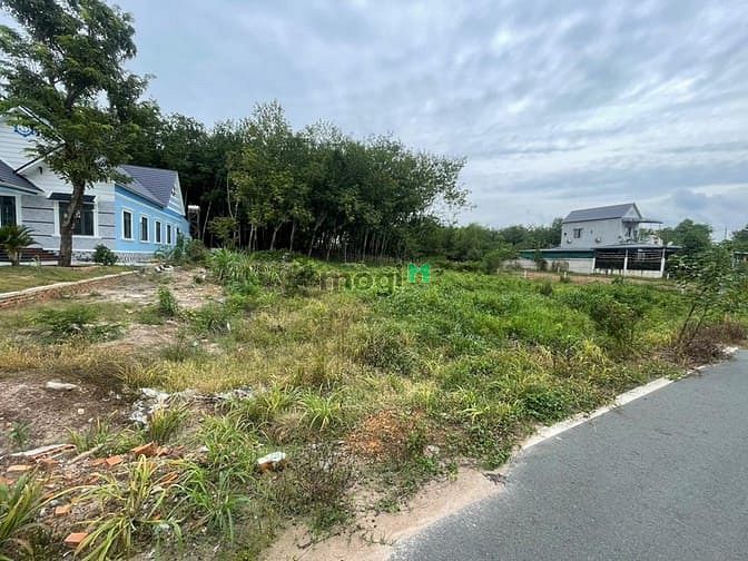 Hình ảnh Cắt lỗ bán mảnh 2002m2 TC giá 190 triệu (giá 100% bao sổ) SHR