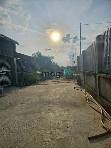 Hình ảnh Đất giá rẻ sổ riêng thổ cư 780tr 100m2 đường 4m Gần UB Xã Bình Lợi