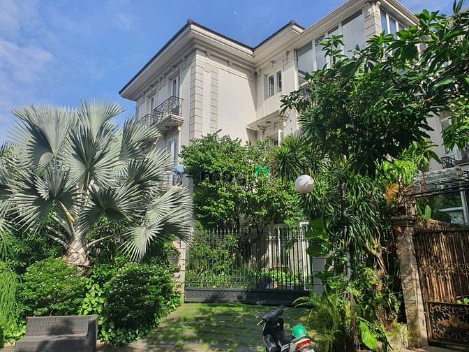 Hình ảnh Bán biệt thự đơn lập cao cấp Phú Mỹ Hưng, Q7