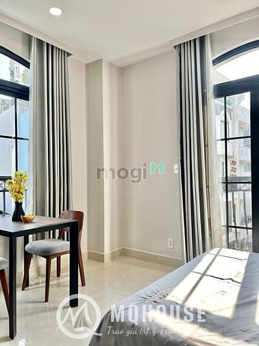 Hình ảnh Cho Thuê Studio Cửa Sổ Cực Thoáng Cực Xinh Gần K300 Etown Tân Bình