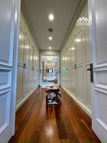Hình ảnh Bán biệt thự đơn lập cao cấp Phú Mỹ Hưng, Q7