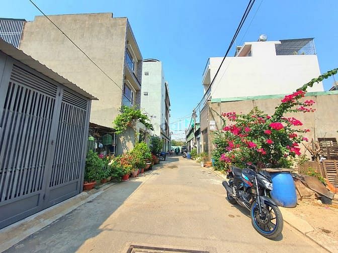 Hình ảnh bán đất hẻm 60 Hoàng Hữu Nam, Quận 9, ngay ngã 3 Mỹ Thành. 4 tỷ 300
