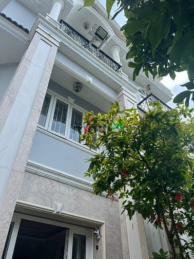 Hình ảnh Cho thuê biệt thự khu VIP LỮ GIA  QUẬN 10