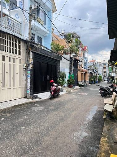 Hình ảnh Bán nhà 3 tầng đúc Nguyễn Ảnh Thủ tch quận 12 giá rẻ 6.7