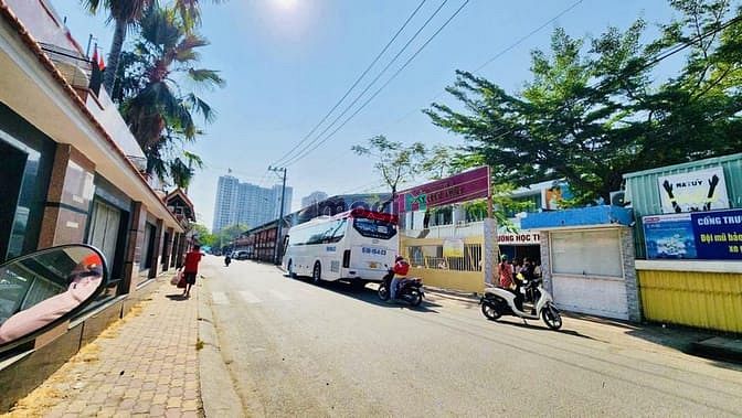 Hình ảnh Q7 Lê Văn Lương. Mặt bằng kinh doanh tốt-3PN