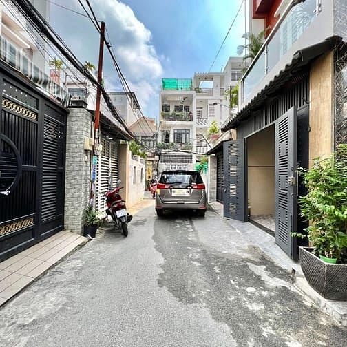 Hình ảnh Chính chủ cần bán gấp căn Hoà Hảo P4 Q10 , Dt 75,2m2 , giá 2ty580