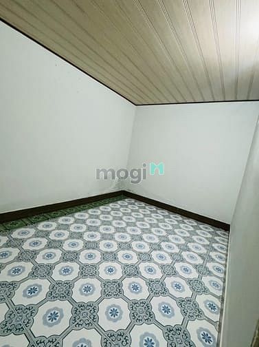 Hình ảnh Cho thuê nhà tx13 q12 Dt 4x16m gồm 2pn 1wc Hẻm xe tải Khu dân cư 4,5tr