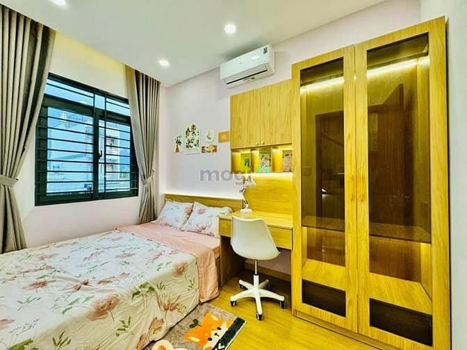 Hình ảnh Chủ nhà cần bán nhanh căn Hồng Bàn P6 Q6 ,DT 62,5m2, 2Tỷ600 , SHR