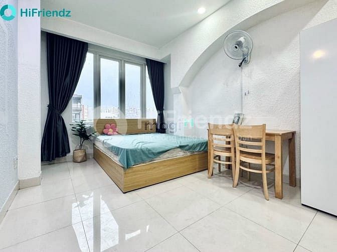 Hình ảnh Studio Full nội thất cửa sổ lớn, thang máy gần ĐH Công Thương,aeon