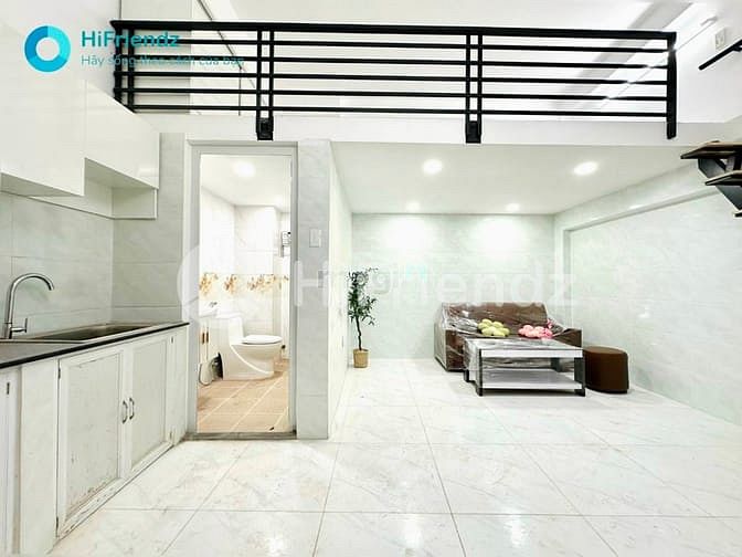 Hình ảnh Duplex siêu rộng thang mới mới xây ngay Chợ Tân Hương gần Aeon Tân Phú