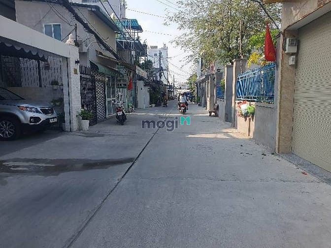 Hình ảnh Bán đất 4x21m tặng nhà cấp 4 trung tâm Q7 sát Phú Mỹ Hưng giá 5 tỷ mấy