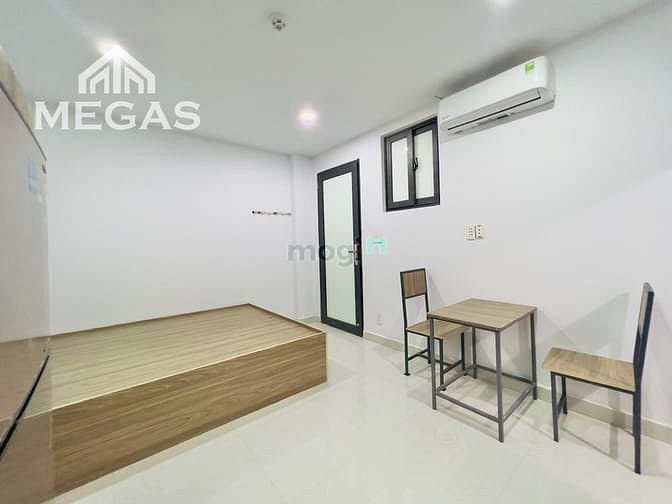 Hình ảnh Căn Hộ Đầy Đủ Nội Thất Thang Máy - Máy Giặt Riêng