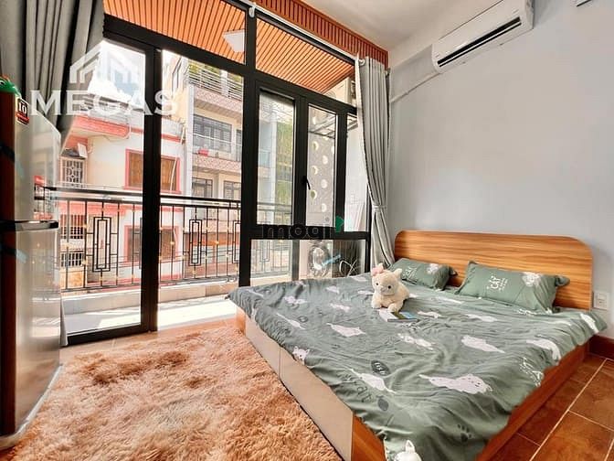 Hình ảnh Phòng Ngay Etown giá rẻ Ban Công