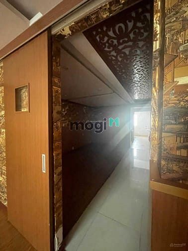 Hình ảnh Cho thuê nhà 94 Hàm Nghi, Bến Nghé, Q1. Trệt, 3 lầu (4x17) chỉ 110tr