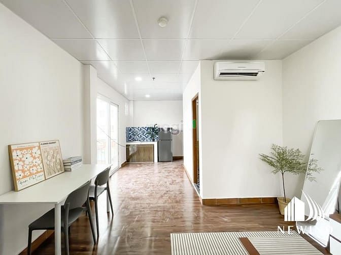 Hình ảnh Studio ngay Vòng Xoay Lê Đaị Hành - Bảo Vệ Hầm xe Thang máy