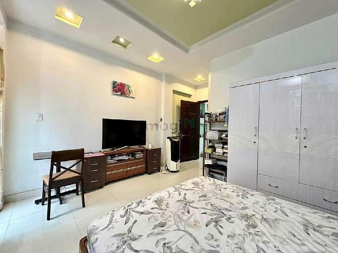 Hình ảnh Q. BT. Hẻm 5m, Phan Văn Trị, 4.4x15, 4 TẦNG, 4PN