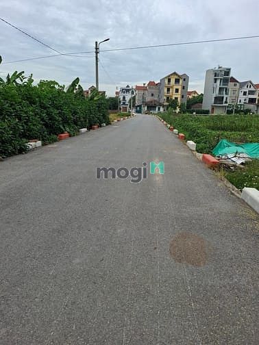 Hình ảnh Bán nhà 4t đại mạch 235m x 12m oto tránh giá 9,x tỷ tl. lh: 0936123469