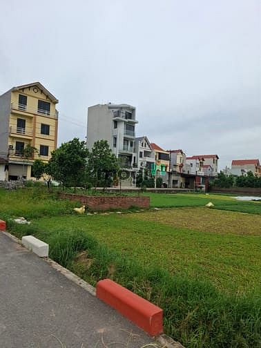 Hình ảnh Bán nhà 4t đại mạch 235m x 12m oto tránh giá 9,x tỷ tl. lh: 0936123469