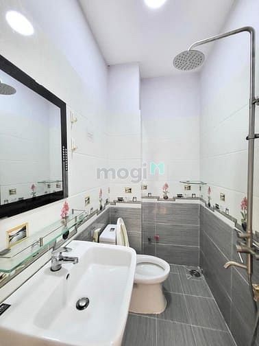 Hình ảnh Mb6623 nạp rút nhanh chóng dịch vụ bancon full nội thất ngay cư xá Bình Thới Q11 an ninh