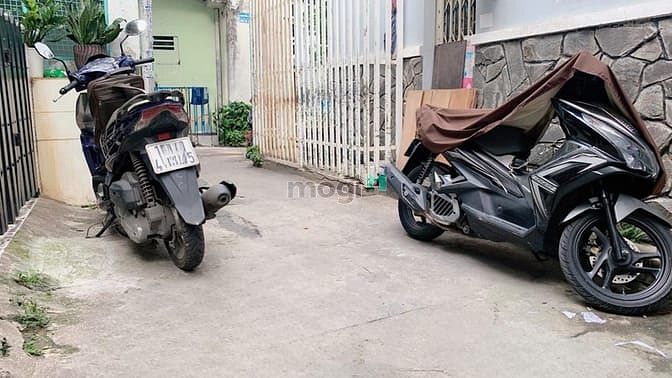 Hình ảnh 3/2 Quận 10, Dt 3.1*12.8, 2 PN nhà đẹp