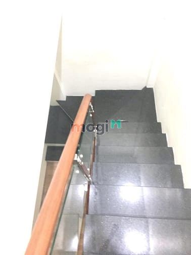 Hình ảnh 3/2 Quận 10, Dt 3.1*12.8, 2 PN nhà đẹp