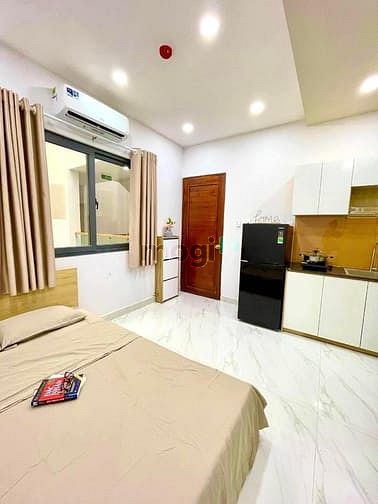 Hình ảnh Ngay Lạc Long Quân sát Quận 10 💢 Toà nhà lớn - Mặt tiền
