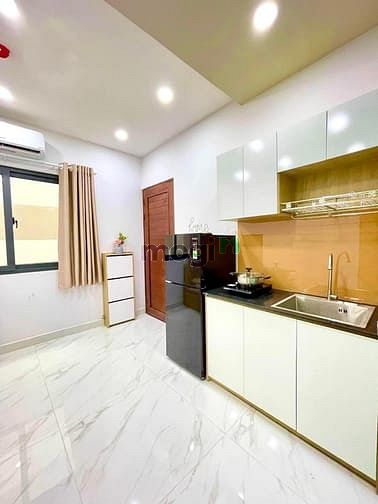 Hình ảnh Ngay Lạc Long Quân sát Quận 10 💢 Toà nhà lớn - Mặt tiền