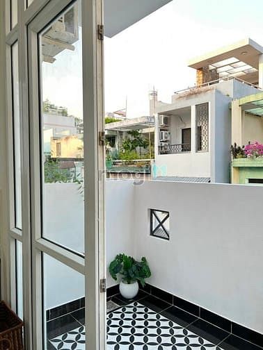 Hình ảnh 🏡1PN sát Công viên Lê Văn Tám,  bao rộng thoáng, có thang máy