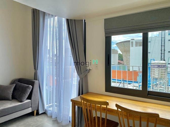Hình ảnh Duplex Ban công - máy giặt riêng - cho nuôi pet - kế bên lotte