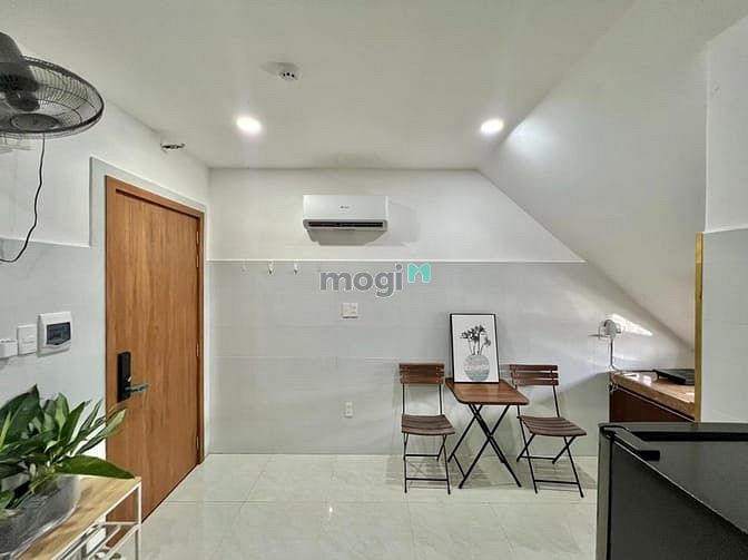 Hình ảnh Cho thuê phòng trọ studio đường Huỳnh Tấn Phát (1PN)