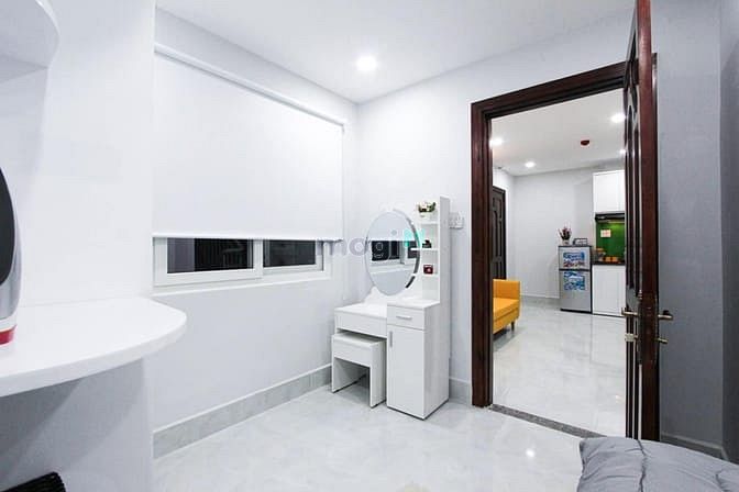 Hình ảnh Căn hỘ CAO cấp Ngay Sân Bay - Full Nội Thất - Mới