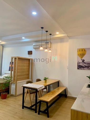 Hình ảnh Cho thuê căn siêu đẹp cửa sổ lớn khu sân bay 🤩🤩