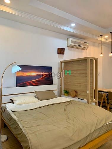 Hình ảnh Cho thuê căn siêu đẹp cửa sổ lớn khu sân bay 🤩🤩