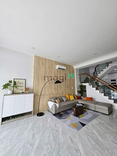 Hình ảnh 1 Tỷ690 Nhà Phố 1 Trệt 2 Lầu, Tặng gói nội thất 200 củ.