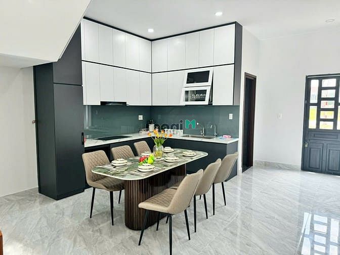 Hình ảnh 1 Tỷ690 Nhà Phố 1 Trệt 2 Lầu, Tặng gói nội thất 200 củ.