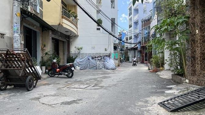 Hình ảnh ______ hẻm ôtô quận tân bình phường 10. ______