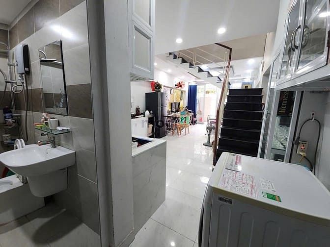 Hình ảnh Lâm Văn Bền- Q7- Nhà đẹp sẵn 3PN