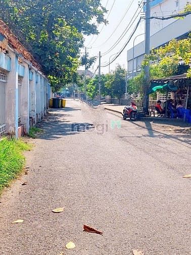 Hình ảnh Đất đẹp Q7 - DT 4.6*11.5- hẻm xe tải sát nhà.