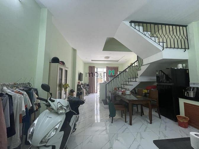 Hình ảnh Trường Lưu — 3.7 tỷ — Long Trường Quận 9