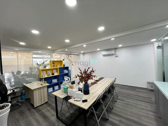 Hình ảnh Cho Thuê MB 100m2 Trần Nhật Duật, Phường Tân Định, Quận 1