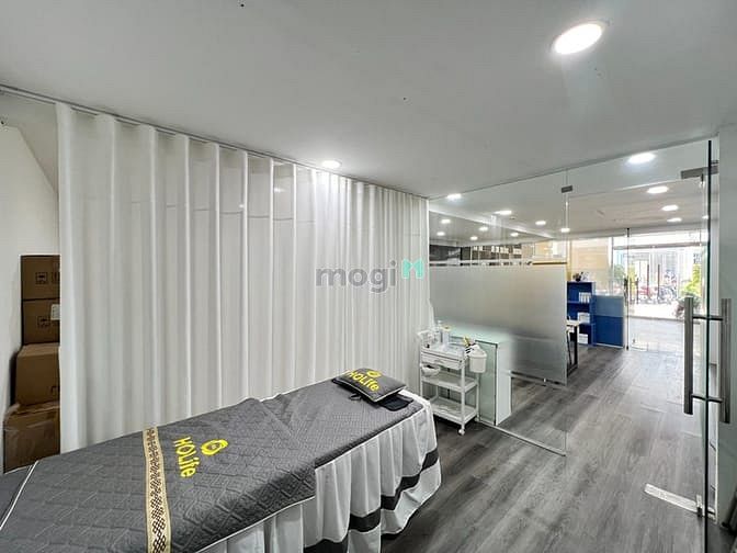 Hình ảnh Cho Thuê MB 100m2 Trần Nhật Duật, Phường Tân Định, Quận 1