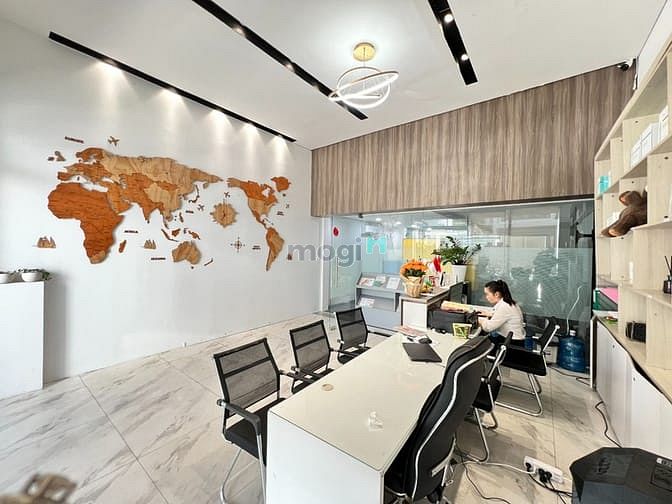 Hình ảnh Cho Thuê MB 100m2 Trần Nhật Duật, Phường Tân Định, Quận 1