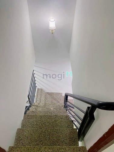 Hình ảnh Cho thuê nhà tl16 gần ngã tư ga 4,5 tr/tháng  1 lầu  2pn