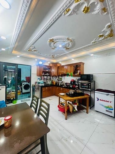 Hình ảnh 🏡 SIÊU PHẨM Nhà Mặt Tiền 5 Tầng - Bình Trị Đông, Bình Tân