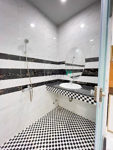 Hình ảnh Căn Hộ Cho Thuê Ngay Vòng Xoay Lê Đại Hành