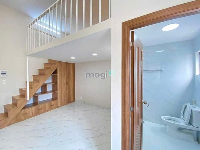 Hình ảnh Cho thuê căn gác cao, full nội thất, rộng 32m2, gần Lotte Mart, TDTU