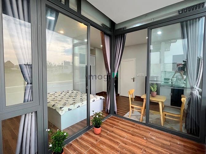 Hình ảnh Trống sẵn Studio đầy đủ nội thất - ban công rộng - Nhiều ánh sáng